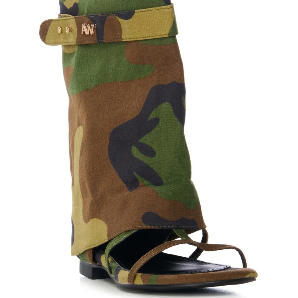 AZALEA WANG TORRE CAMO OPEN TOE SANDAL BOOT